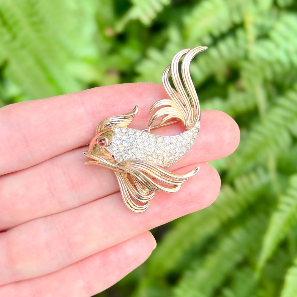 Trifari 1960s Gold Plate and Rhinestone Vintage Fish Brooch